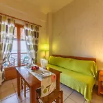 Aparthotel Grekis And
