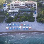 Aparthotel Grekis And Petalídhion