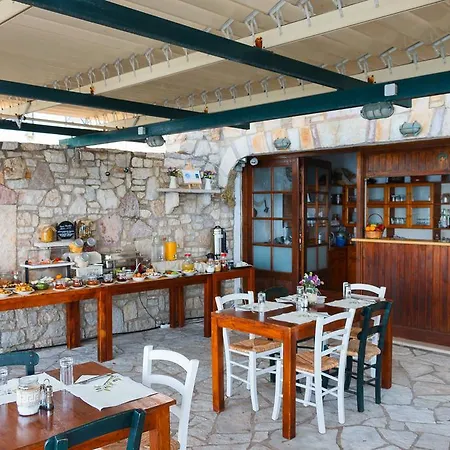 מלון דירות Grekis And Petalídhion