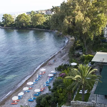 מלון דירות Grekis And 2*