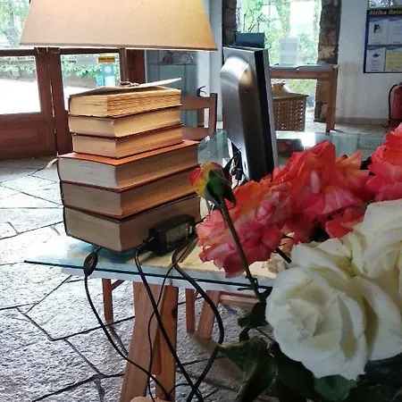 Grekis And מלון דירות