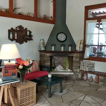 Grekis And מלון דירות