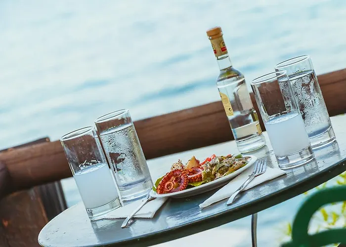 Aparthotel Grekis And 2*